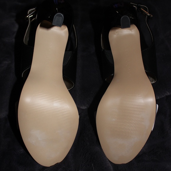 Anne Klein Black/White Heels - Picture 5 of 6
